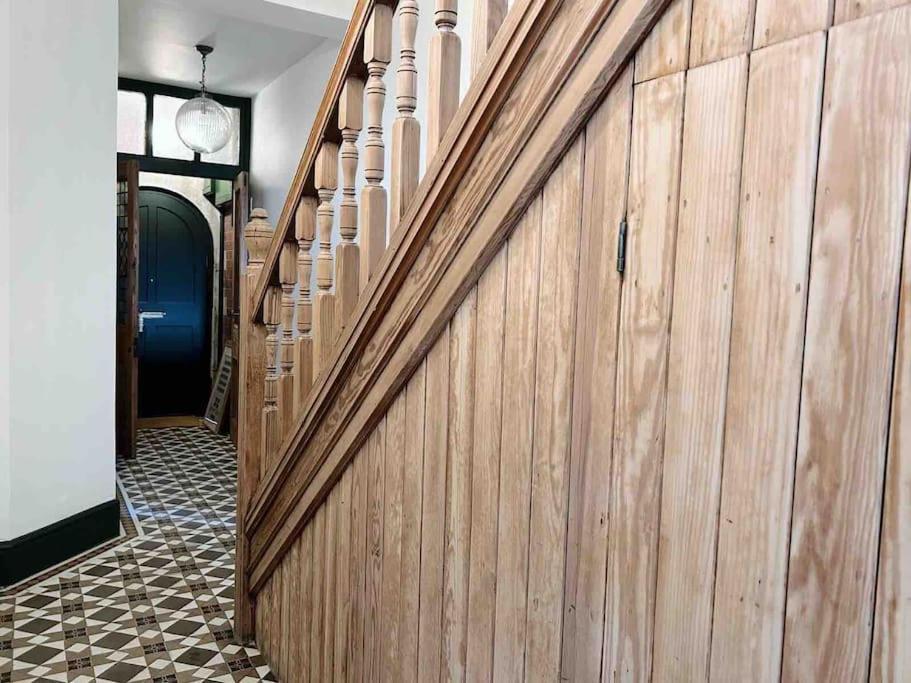צ'סטר Luxury City Centre Townhouse - Sleeps 6 מראה חיצוני תמונה