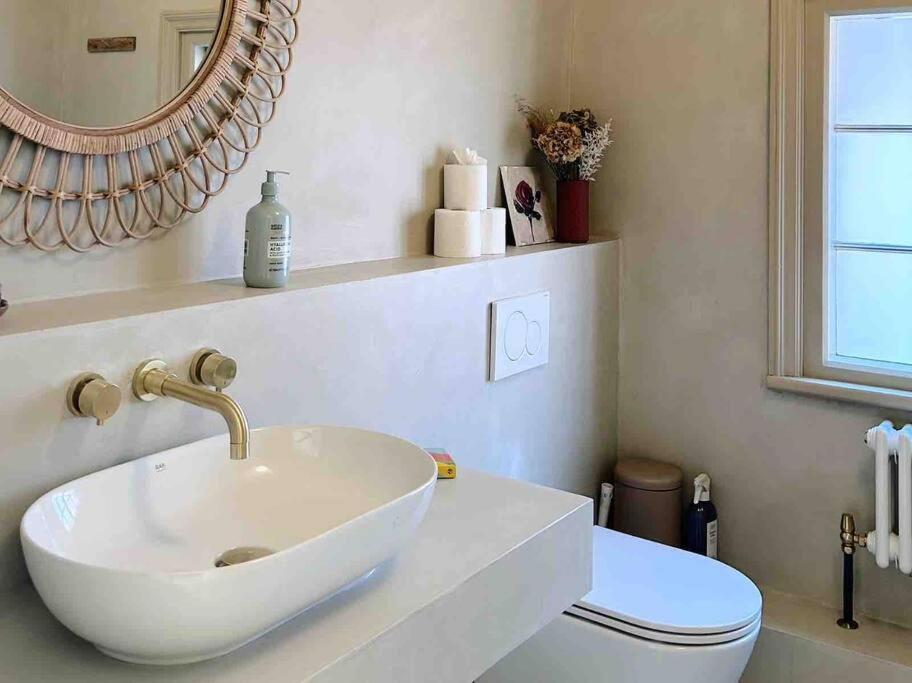 צ'סטר Luxury City Centre Townhouse - Sleeps 6 מראה חיצוני תמונה