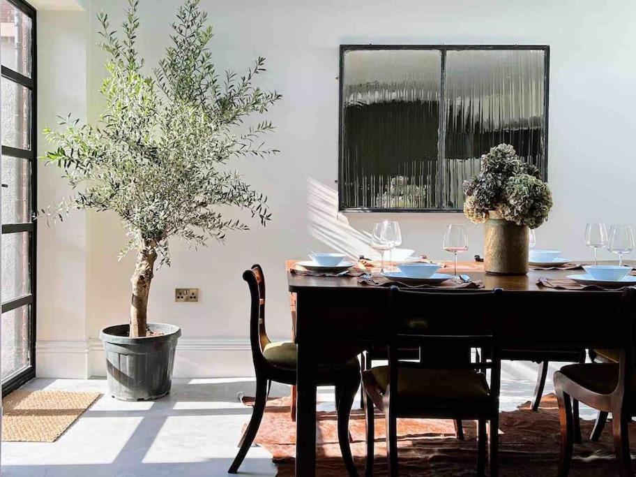 צ'סטר Luxury City Centre Townhouse - Sleeps 6 מראה חיצוני תמונה